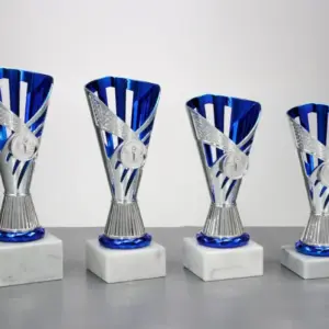 Pokalständer 59670 Silber mit blau